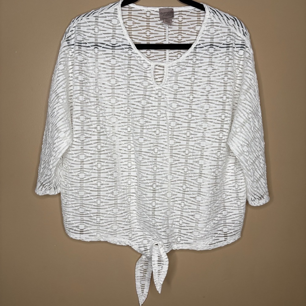 Easywear by Chico's White Textured Open Weave Tie Front Top Size 1 Medium